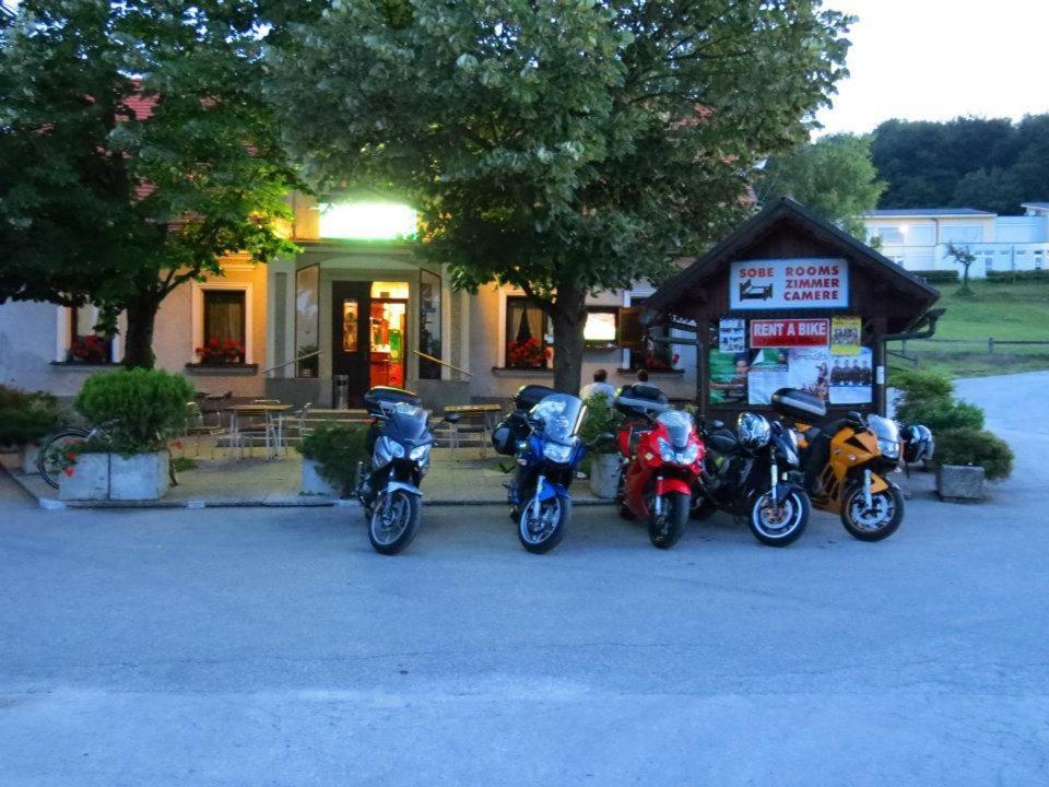 Marincic Inn Skocjan  Esterno foto