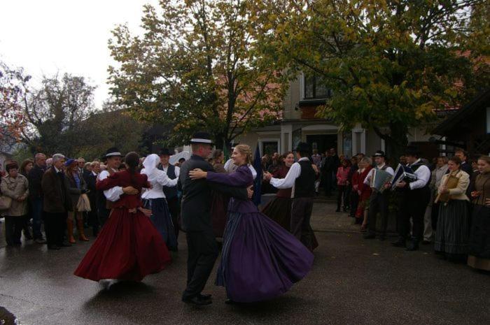 Marincic Inn Skocjan  Esterno foto